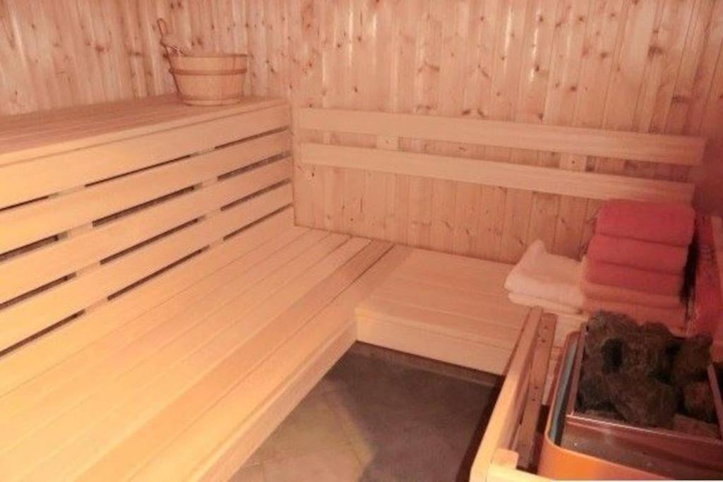 Unser Traumhaus Mit Wunderschoenem Garten آوريش المظهر الخارجي الصورة